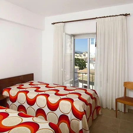 Holiday Flat Alg01391 P *